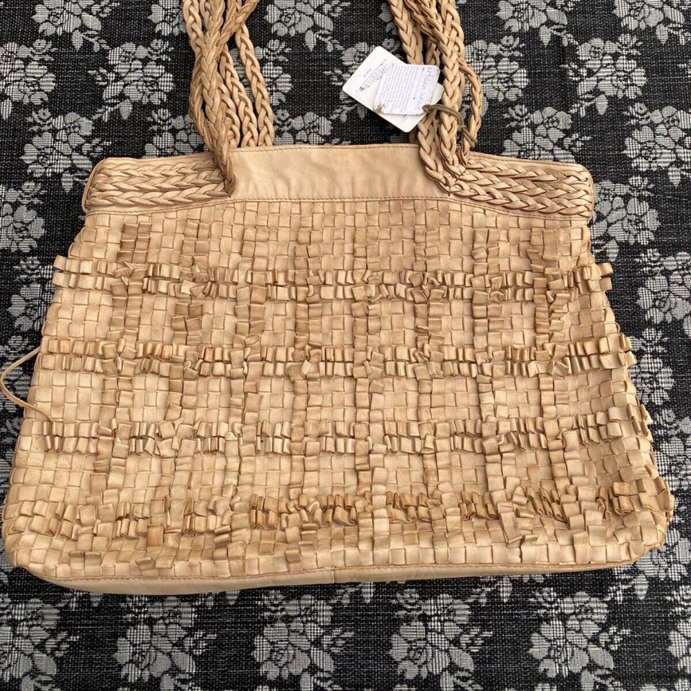 Hobo Forge Sandstorm Artisan Weave Braided Purse - Picture 3 of 12